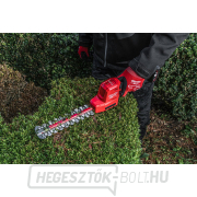 Milwaukee sövényvágó 20 cm FUEL™ M12 FHT20-402 Előnézet 