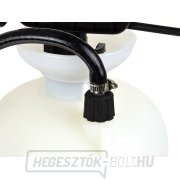 GEKO Nyomásos kerti permetező agresszív vegyszerekhez 8L Előnézet 