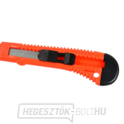 Tapétavágó 100x18x0,5 mm Hobby 7-es típus (100/800) Előnézet 