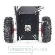 Vega 555 hómaró, seprőkefe, hókaparó és seprű szennyeződésgyűjtővel 4 az 1-ben Vega 555 hómaró, seprőkefe, hókaparó és seprű szennyeződésgyűjtővel 4 az 1-ben náhled