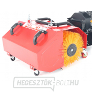 Vega 555 hómaró, seprőkefe, hókaparó és seprű szennyeződésgyűjtővel 4 az 1-ben Vega 555 hómaró, seprőkefe, hókaparó és seprű szennyeződésgyűjtővel 4 az 1-ben náhled