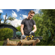 Riwall PRO RACS 2520i akkumulátoros láncfűrész 20 V szénmentes motorral (akkumulátor és töltő nélkül) Előnézet 