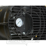 Olajfűtő kipufogócsővel 25KW (1) náhled