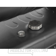 #Olajfűtő kipufogógáz-elszívással 40 kW (1) náhled