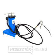 Légszivattyú kenőanyagokhoz, űrtartalom 3 l, tömlő 4 m GEKO Légszivattyú kenőanyagokhoz, űrtartalom 3 l, tömlő 4 m GEKO gallery main image