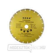 Szegmentált gyémánt vágótárcsa, 300x8x32mm GEKO Szegmentált gyémánt vágótárcsa, 300x8x32mm GEKO gallery main image