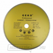 Teljes kerületű gyémánt vágótárcsa, 350x8x32mm GEKO Teljes kerületű gyémánt vágótárcsa, 350x8x32mm GEKO gallery main image
