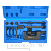 Motorkerékpár láncszegecselő gép (10) náhled