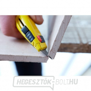 Kés behúzható pengével STANLEY FATMAX Előnézet 