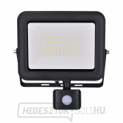 PRO LED spotlámpa Solight érzékelővel, 50W, 4600lm, 5000K, IP44 Előnézet 