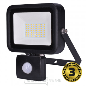 PRO LED spotlámpa Solight érzékelővel, 50W, 4600lm, 5000K, IP44