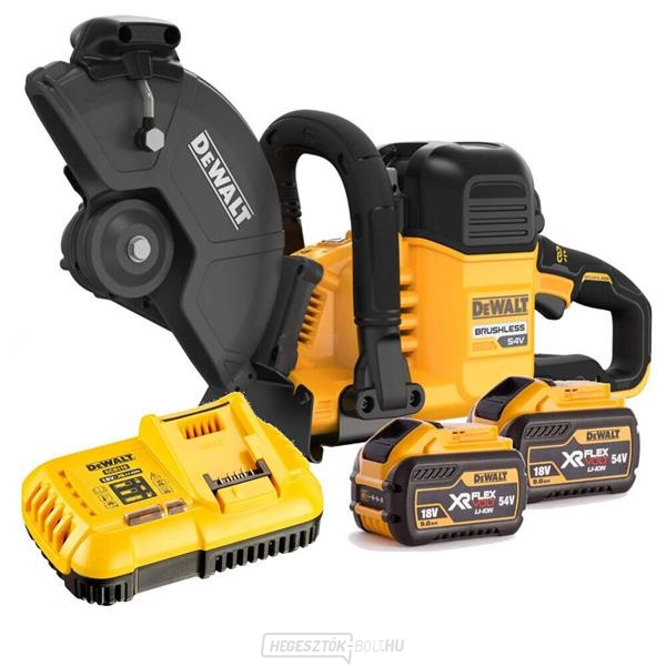 Akkus szúrófűrész DEWALT DCS691X2 230mm 54V/2x9.0 Ah + DEWALT penge