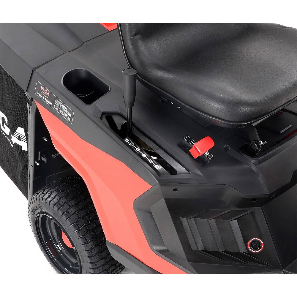 Kerti traktor VeGA T66R Előnézet 