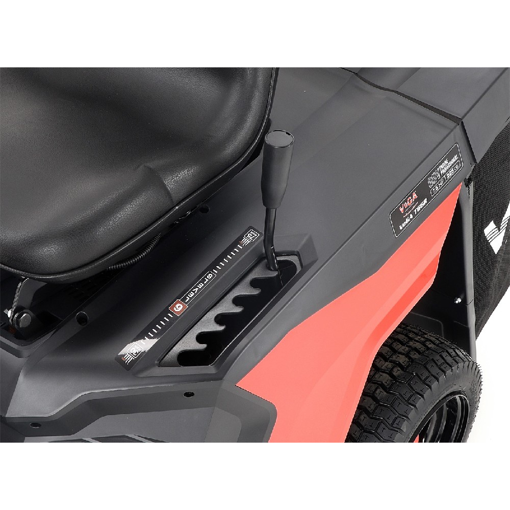Kerti traktor VeGA T66R Előnézet 
