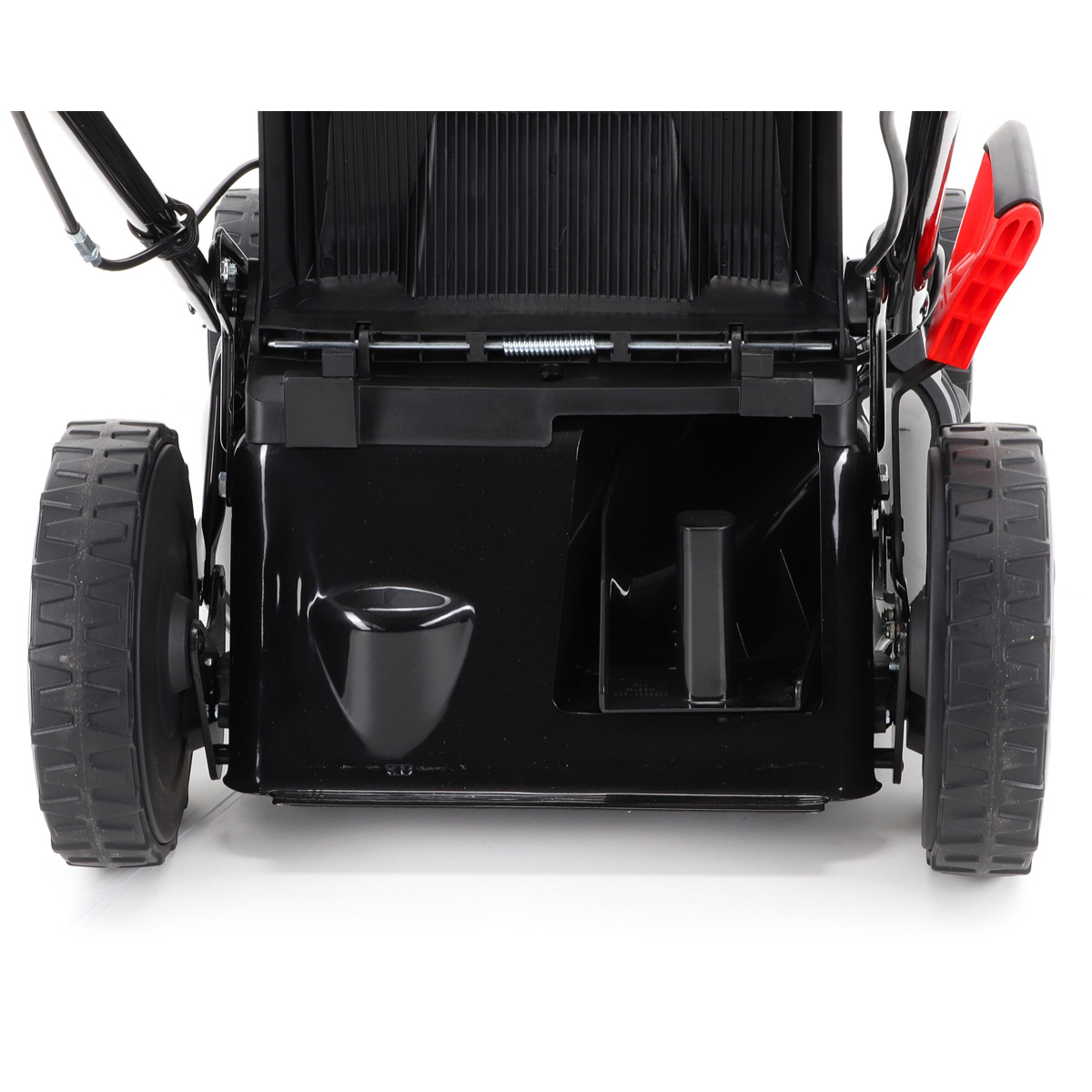 Akkus fűnyíró VeGA 46S ECO 80V 6in1 + AKU szett Előnézet 