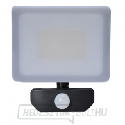 Solight LED spotlámpa Gyors érzékelővel, 30W, 2550lm, 4000K, IP44, fekete Előnézet 