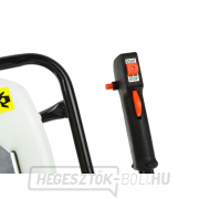 Benzines földfúró + 25 cm-es fúrószár (1/2 darab)  náhled