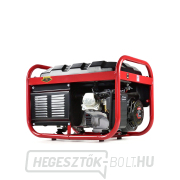 Benzinüzemű generátor 2800W 230/400V T05002 Előnézet 