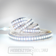 Solight LED fénycsík 5m, 198LED/m, 16W/m, 1500lm/m, IP20, hideg fehér Előnézet 