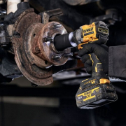 Akkumulátoros ütvecsavarozó akkumulátor nélkül DeWALT DCF921N Akkumulátoros ütvecsavarozó akkumulátor nélkül DeWALT DCF921N náhled