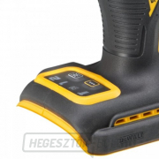 Akkumulátoros ütvecsavarozó akkumulátor nélkül DeWALT DCF921N Akkumulátoros ütvecsavarozó akkumulátor nélkül DeWALT DCF921N náhled