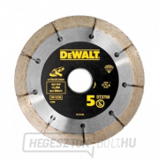 Dia tárcsa résvágóhoz 125mm szegmens magasság 6,3mm dupla DeWALT DT3758 Dia tárcsa résvágóhoz 125mm szegmens magasság 6,3mm dupla DeWALT DT3758 gallery main image