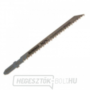 Fűrészlap keményfához és műanyaghoz 30mm-ig tiszta vágás 100mm-es szúrófűrészekhez 3db DeWALT DT2217 Fűrészlap keményfához és műanyaghoz 30mm-ig tiszta vágás 100mm-es szúrófűrészekhez 3db DeWALT DT2217 gallery main image