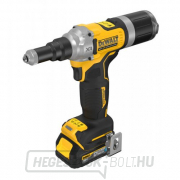 Akkumulátoros szegecselő 4,8 mm és 6,4 mm közötti szegecsekhez 18V 2x1,7Ah DeWALT DCF414E2GT DCF414E2GT Előnézet 