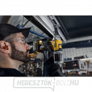 Akkumulátoros szegecselő 4,8 mm és 6,4 mm közötti szegecsekhez 18V 2x1,7Ah DeWALT DCF414E2GT DCF414E2GT náhled