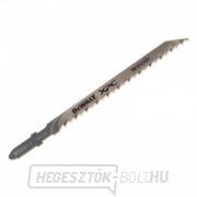 Fűrészlap fához és műanyaghoz 60mm-ig alap gyorsvágó fűrészlap szúrófűrészhez 100mm 5db DeWALT DT2211 Fűrészlap fához és műanyaghoz 60mm-ig alap gyorsvágó fűrészlap szúrófűrészhez 100mm 5db DeWALT DT2211 gallery main image