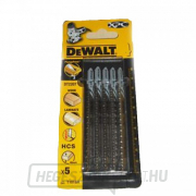Fűrészlap laminált lemezekhez 40mm-ig extra tiszta vágás 100mm 5db DeWALT DT2207 Fűrészlap laminált lemezekhez 40mm-ig extra tiszta vágás 100mm 5db DeWALT DT2207 gallery main image