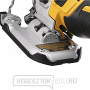 DeWALT DCS335N 18V akkumulátoros szúrófűrész akkumulátor nélkül DeWALT DCS335N 18V akkumulátoros szúrófűrész akkumulátor nélkül náhled