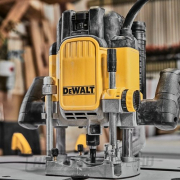 Felső marógép vezérléssel DeWALT DWE625KT Felső marógép vezérléssel DeWALT DWE625KT náhled