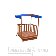 Homokozó pavilonnal Homokozó pavilonnal náhled