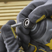 Ütvecsavarozó V20 18V 2x2,0Ah Stanley FatMax SFMCF810D2K náhled