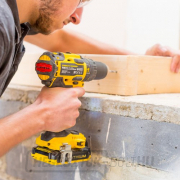 Akkumulátoros ütvefúró 18V 2x2,0Ah Stanley FatMax FMC627D2 Előnézet 