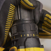 Akkus fúrógép V20 18V 2x1,5Ah Stanley FatMax SFMCD700C2S náhled