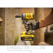 Akkumulátoros ütvecsavarozó V20 3/8