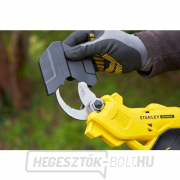 V20 18V akkumulátor nélküli vezeték nélküli metszőolló Stanley FatMax SFMCPP32B V20 18V akkumulátor nélkül V20 18V akkumulátor nélküli vezeték nélküli metszőolló Stanley FatMax SFMCPP32B V20 18V akkumulátor nélkül náhled