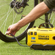 Accu kompresszor V20 18V 18V akkumulátor nélkül Stanley FatMax SFMCE520B náhled