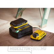 Stanley FatMax SFMCB14 V20 18V akkumulátortöltő náhled