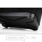 Szerszámos láda 16