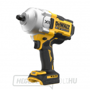 Dewalt akkumulátoros ütvecsavarozó DCF961N akkumulátor és töltő nélkül Dewalt akkumulátoros ütvecsavarozó DCF961N akkumulátor és töltő nélkül gallery main image