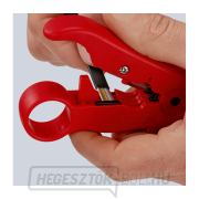 Szerszám koaxiális és adatkábelekhez Knipex 16 60 06 SB náhled