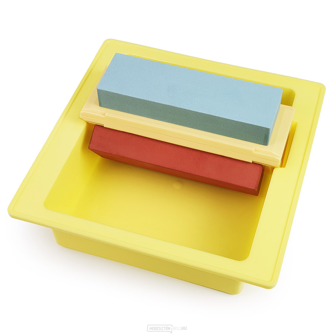 SK11 japán köszörűkövek készlet tálcával - 220, 1000 és 3000 szemcseméretű