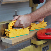 Csúszó blokk MICROJIG GRR-RIPPER 2 GO asztali fűrészen történő vágáshoz Csúszó blokk MICROJIG GRR-RIPPER 2 GO asztali fűrészen történő vágáshoz náhled