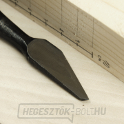 Japán YOSHIHIRO faragó véső ferde pengével Japán YOSHIHIRO faragó véső ferde pengével náhled