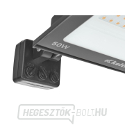 LED reflektor 50W mozgásérzékelővel - meleg fehér 2700K (20) náhled