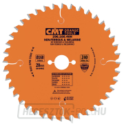 CMT narancssárga fűrészlap laminált, műanyag és színesfémekhez - D190x2,8 d30 Z40 HW CMT narancssárga fűrészlap laminált, műanyag és színesfémekhez - D190x2,8 d30 Z40 HW gallery main image