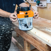 CMT 7E 2400 W maró, 8 és 12 mm-es patron CMT 7E 2400 W maró, 8 és 12 mm-es patron náhled